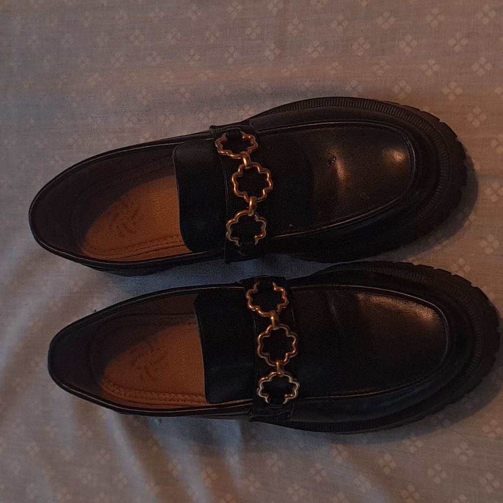 Black Platform Loafers size 8 by Sam & Libby